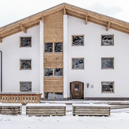 Benglerwald * Bach (Tyrol)
